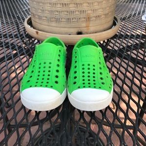 Native Jefferson children's shoes green 8